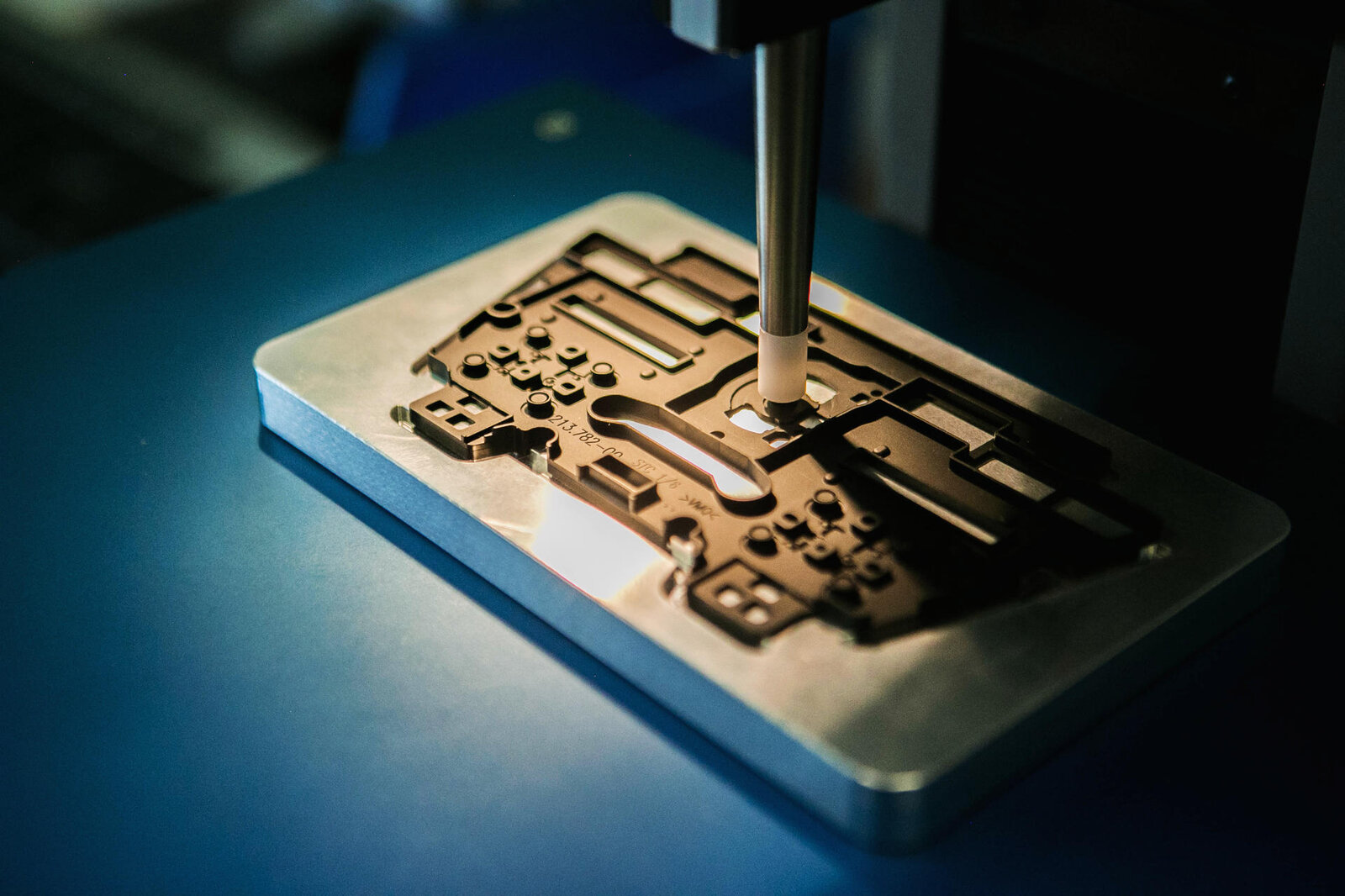  close-up force-stroke measurment of a silicone keypapad